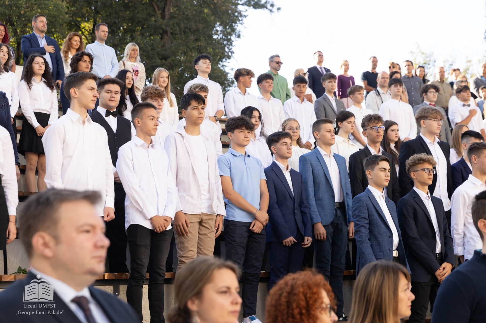 Oportunități pentru Elevi